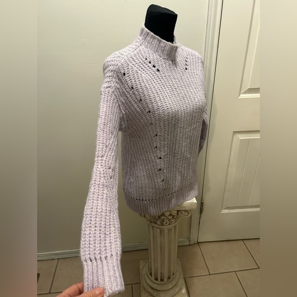 American Eagle Sweater wool blend chunky lilac Small 0602